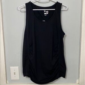 Old Navy Active Maternity Top